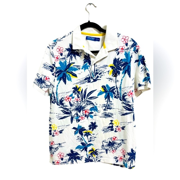 Nautica Blue Sail Classic Fit Tropical Print Polo, Size M - Picture 1 of 4